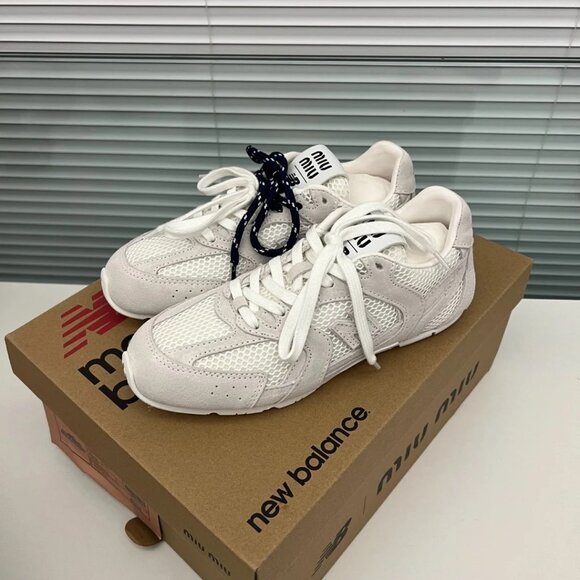 💥Fast shipping💥New Balance X Miu Miu 530 Suede Brown Sneakers - Picture 1 of 7